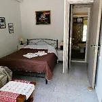 Roppas Nostos كاتو جاتزي