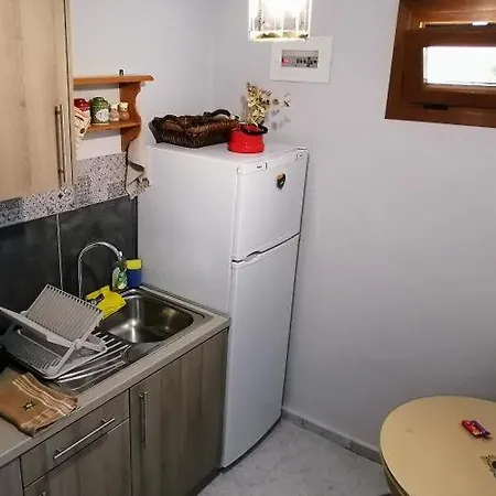 Roppas Nostos Affittacamere 3*