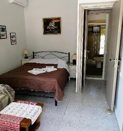 Roppas Nostos Kato Gatzea