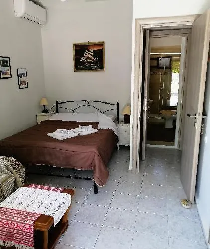 Roppas Nostos קאטו גצאה